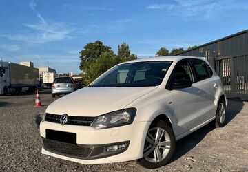 VW Polo 143.000 km 5.490 &euro; Köln 51067