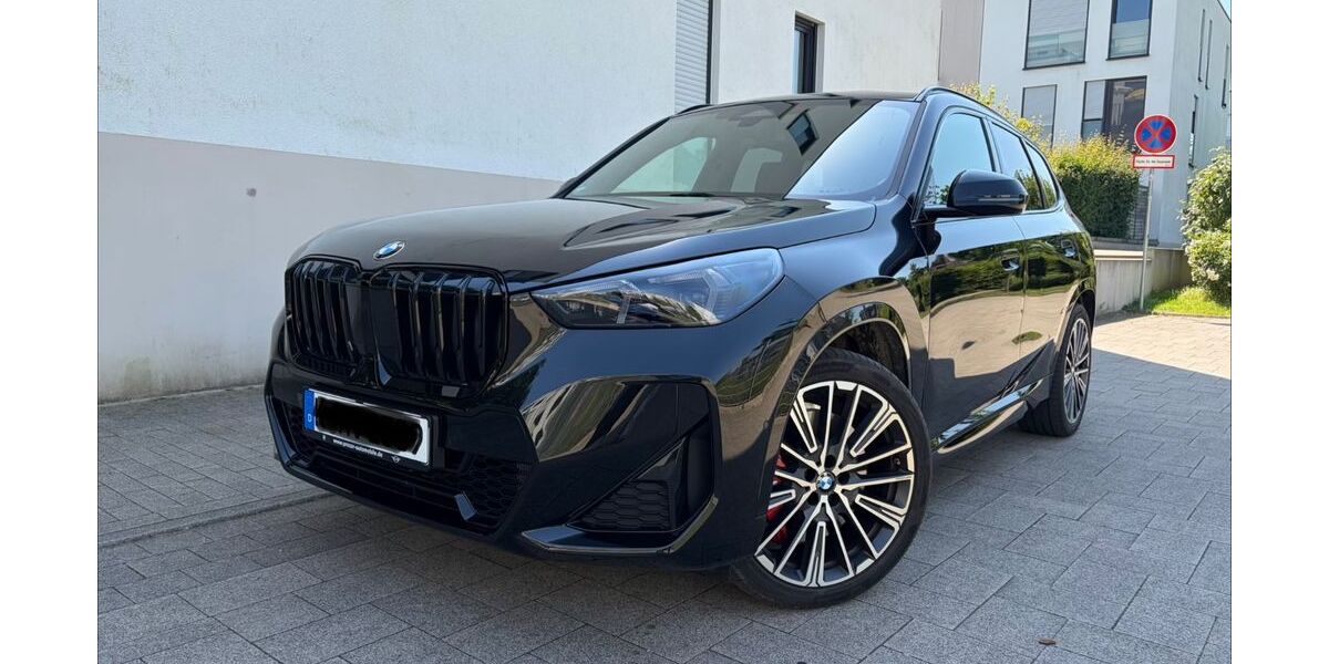 BMW X1 5.900 km 45.800 &euro; Köln 50933