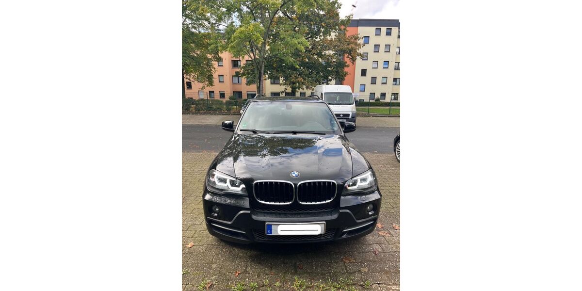 BMW X5 203.630 km 11.950 &euro; Köln 51149
