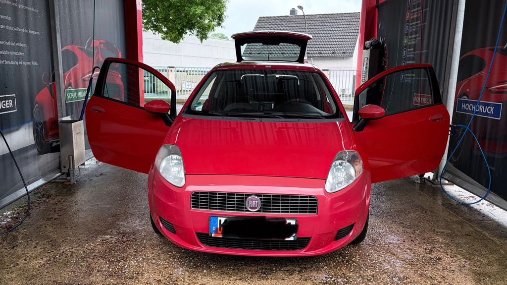 Fiat Grande Punto 150.500 km 2.150 &euro; Köln 51067