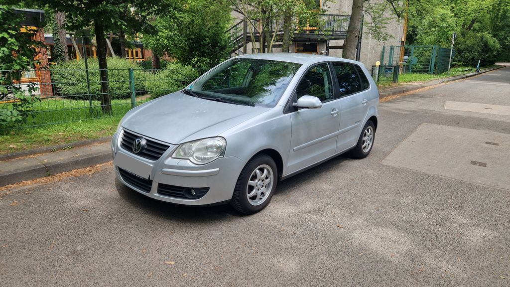 VW Polo 165.000 km 2.600 &euro; Köln 50933