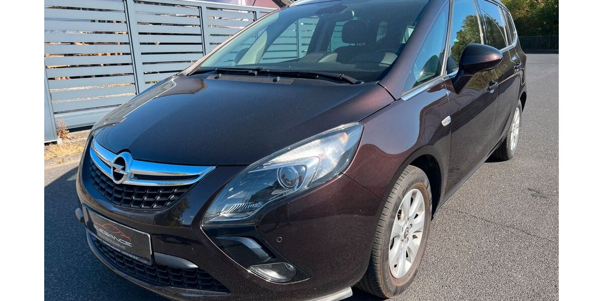 Opel Zafira Tourer 164.000 km 6.650 &euro; Nörvenich 52388