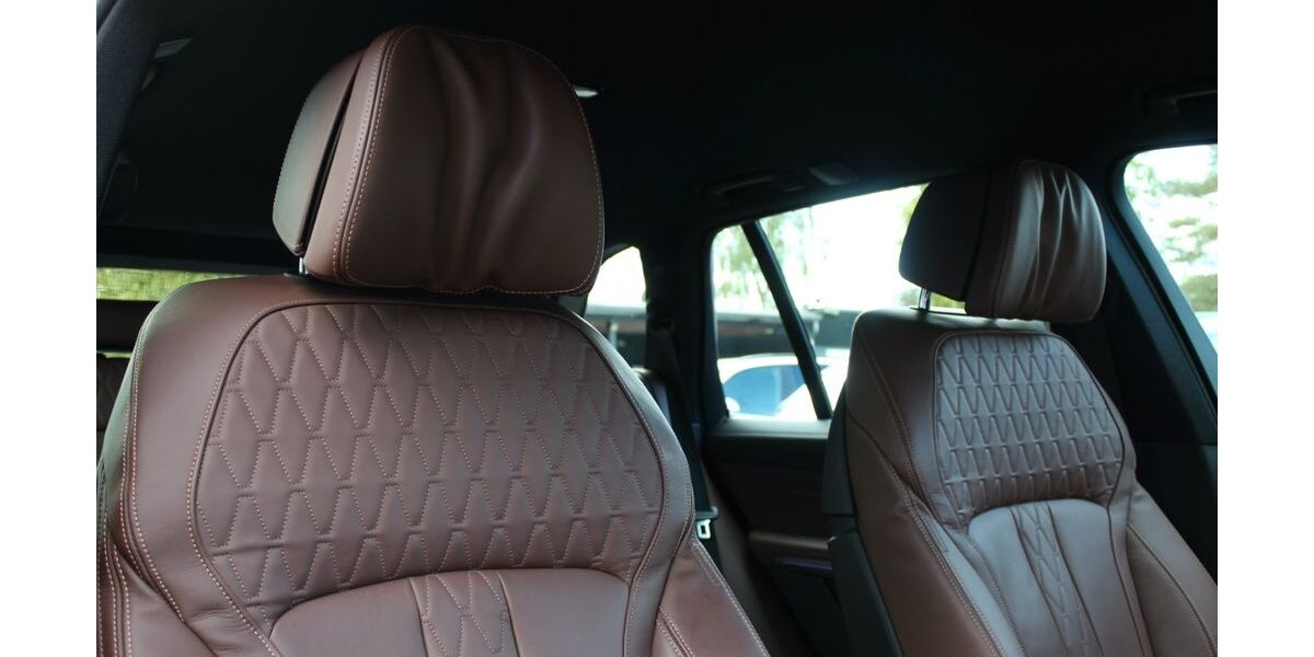 BMW X5 124.000 km 44.490 &euro; Köln 51107