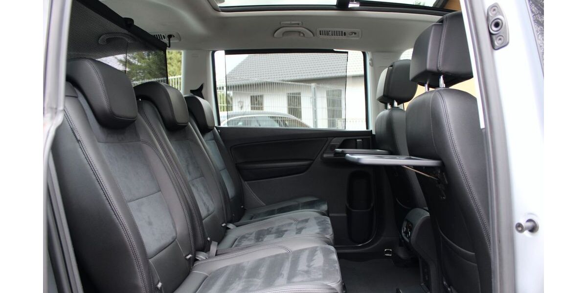 VW Sharan 114.000 km 21.420 &euro; Köln 51107