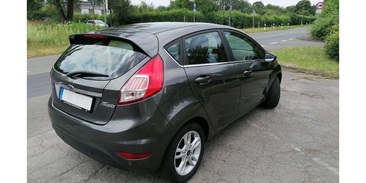 Ford Fiesta 101.161 km 7.350 &euro; Köln 51143