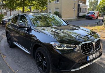 BMW X4 181.000 km 30.000 &euro; Köln 50767