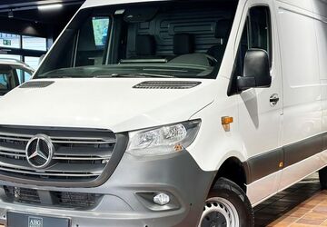 Mercedes-Benz Sprinter 211.489 km 27.369 &euro; Bonn 53177