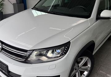 VW Tiguan 136.908 km 16.990 &euro; Köln 50829