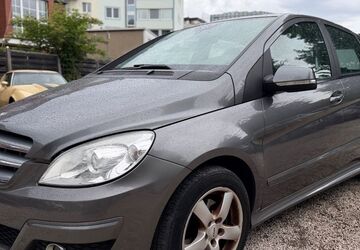 Mercedes-Benz B 180 190.000 km 1.750 &euro; Köln 50674