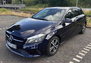 Mercedes-Benz A 160 118.500 km 11.900 &euro; Alfter 53347