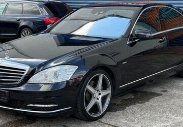 Mercedes-Benz S 400 184.500 km 12.990 &euro; Köln 51105