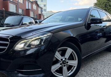 Mercedes-Benz E 350 244.000 km 8.450 &euro; Köln 50674