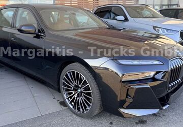 BMW 740 5.300 km 102.890 &euro; Köln Rodenkirchen 50996