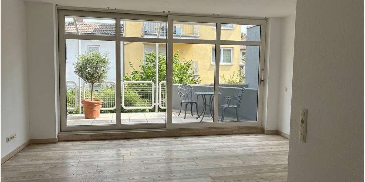 Etagenwohnung Brühl - 2 Zimmer, 54 m&sup2;, 725&euro; | Angebot:27285456
