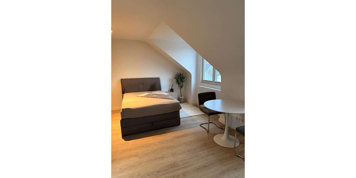 Etagenwohnung Köln Altstadt-Süd - 1 Zimmer, 30 m&sup2;, 995&euro; | Angebot:26259341