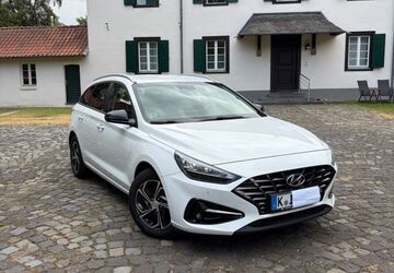 Hyundai i30 196.390 km 10.500 &euro; Köln 51067