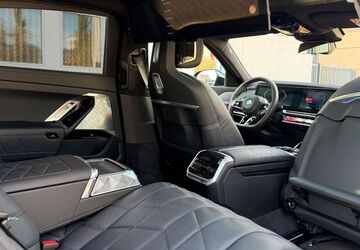 BMW 750 17.188 km 103.950 &euro; Köln 50739