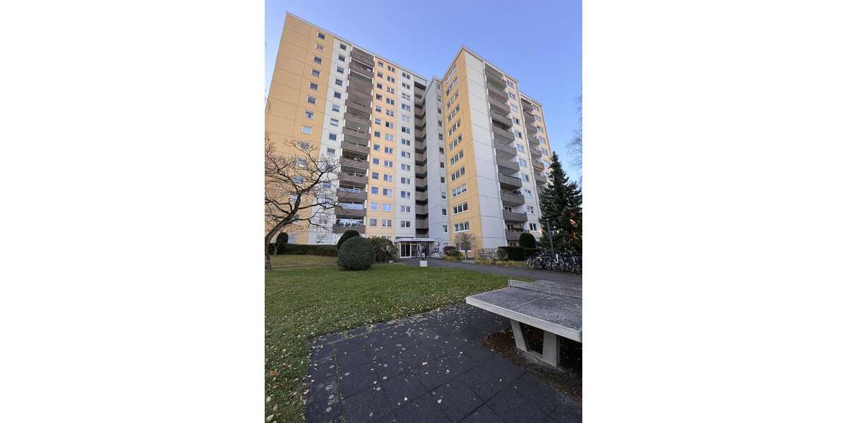 Etagenwohnung Köln-Porz Porz - 3 Zimmer, 93 m&sup2;, 1.500&euro; | Angebot:27264590
