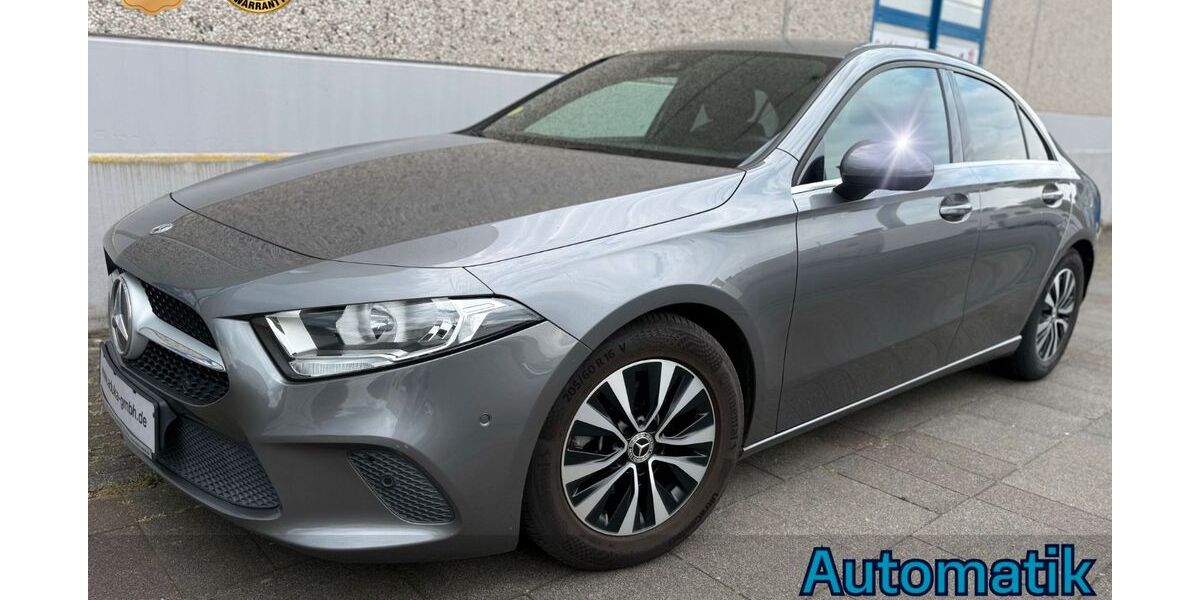 Mercedes-Benz A 180 124.000 km 17.250 &euro; Köln 50739