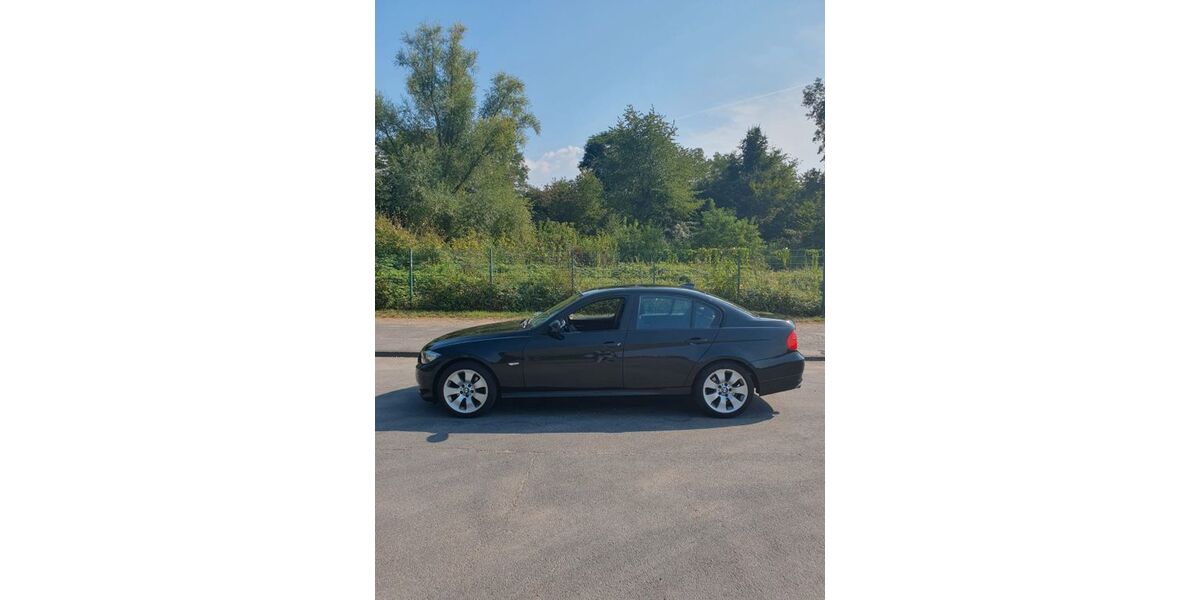 BMW 318 305.400 km 3.450 &euro; Köln 51145