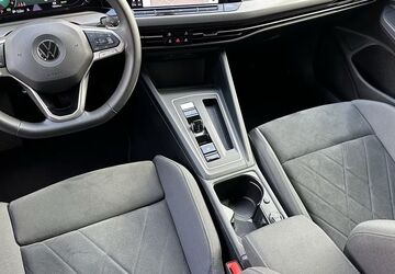 VW Golf 105.000 km 18.100 &euro; Köln 50968