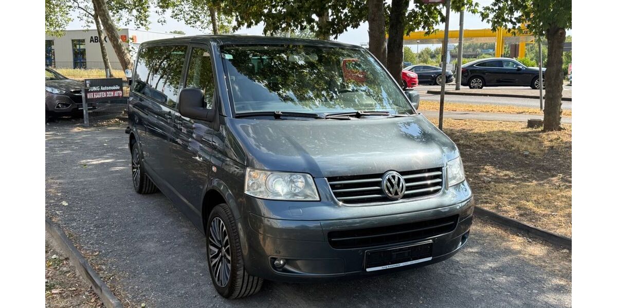 VW T5 Transporter 248.000 km 7.999 &euro; Köln 51107