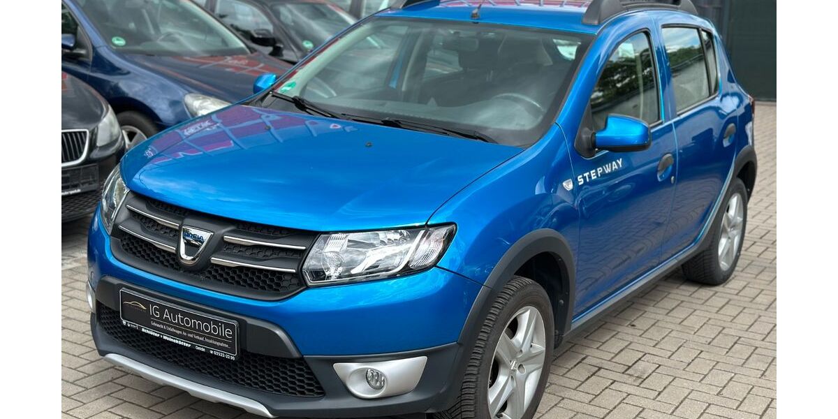 Dacia Sandero 120.000 km 5.470 &euro; Köln 51109