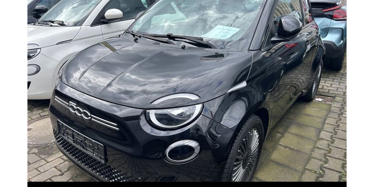 Fiat 500e 24.313 km 20.480 &euro; Köln 51149