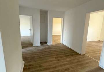 Wohnung Brühl Vochem - 4 Zimmer, 84 m&sup2;, 1.080&euro; | Angebot:26956511