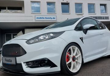 Ford Fiesta 131.000 km 9.800 &euro; Köln 51149