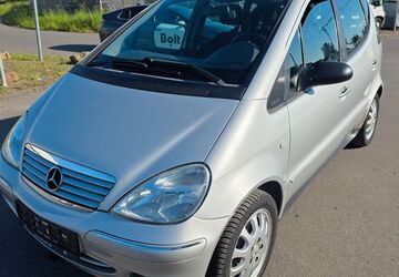Mercedes-Benz A 160 138.000 km 2.750 &euro; Köln 51105