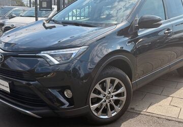 Toyota RAV 4 107.000 km 21.490 &euro; Köln 51065