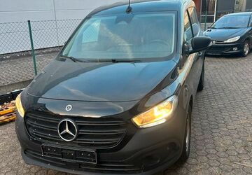 Mercedes-Benz Citan 48.677 km 15.900 &euro; Köln 51149