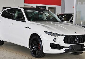 Maserati Levante 188.000 km 26.850 &euro; Köln 50739
