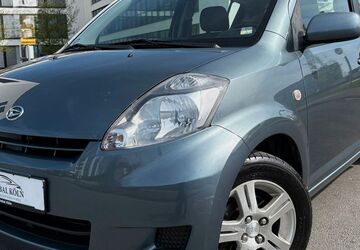 Daihatsu Sirion 149.000 km 2.799 &euro; Köln (Ostheim) 51107