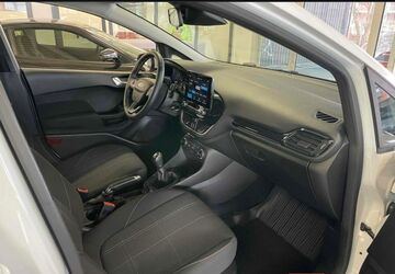 Ford Fiesta 43.500 km 9.750 &euro; Köln 50935