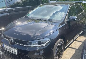 VW Polo 8.176 km 25.950 &euro; Hilden 40721