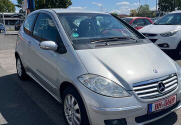 Mercedes-Benz A 150 87.300 km 2.990 &euro; Wesseling - Köln 50389