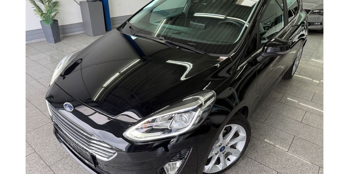 Ford Fiesta 65.554 km 12.690 &euro; Köln 50829