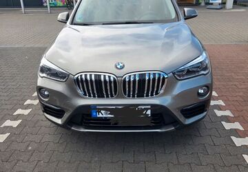 BMW X1 85.000 km 17.400 &euro; Köln 51145
