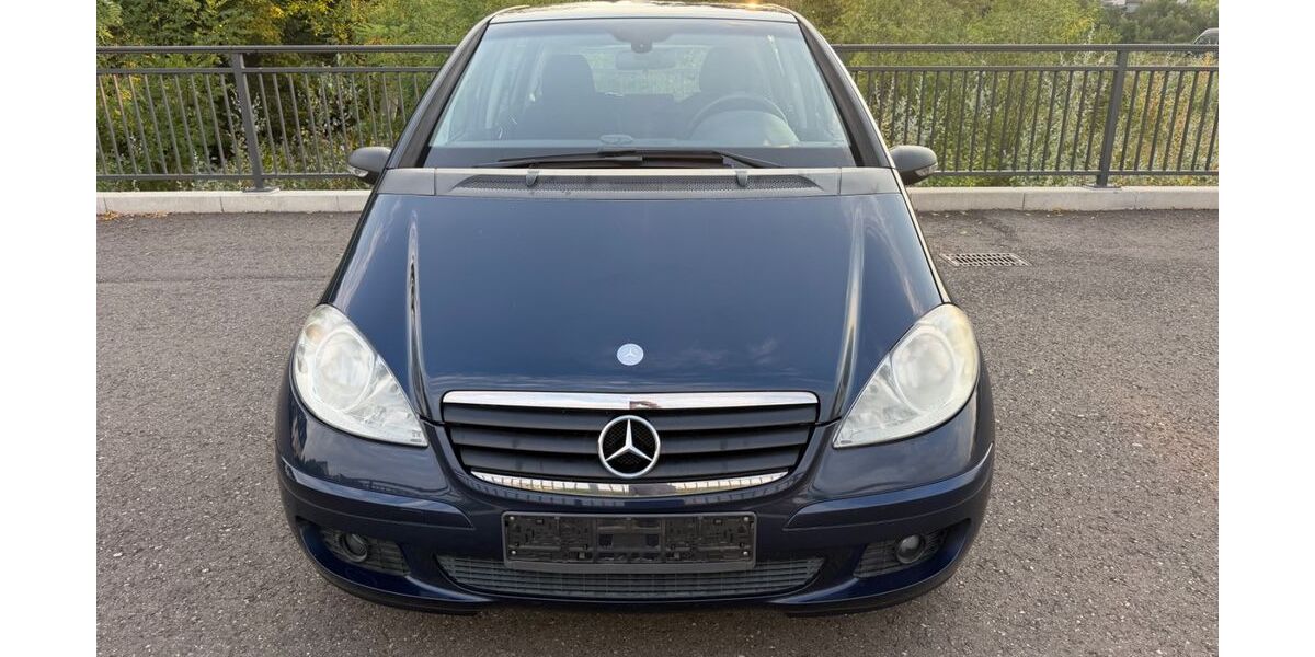 Mercedes-Benz A 150 140.000 km 3.700 &euro; Köln/Poll 51105