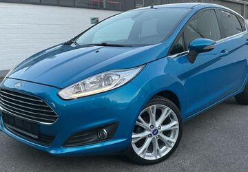 Ford Fiesta 124.400 km 5.590 &euro; Köln 51149