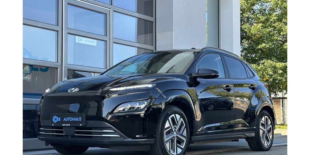 Hyundai KONA Elektro 103.381 km 22.888 &euro; Hilden (bei Düsseldorf) 40721