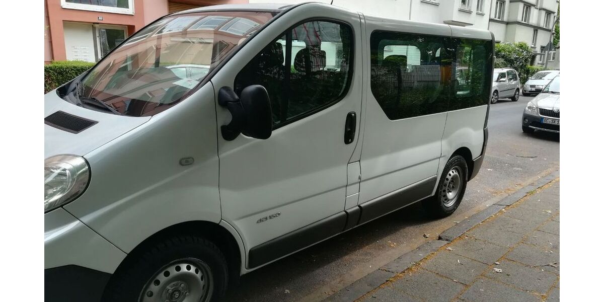 Renault Trafic 262.000 km 6.999 &euro; Köln 50829