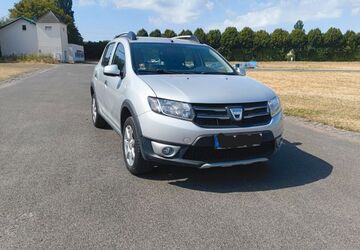 Dacia Sandero 94.756 km 5.200 &euro; Bonn 53229