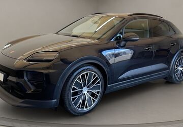 Porsche Macan 16.137 km 74.400 &euro; Köln 50823