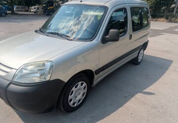 Peugeot Partner 205.000 km 1.100 &euro; Köln 50737