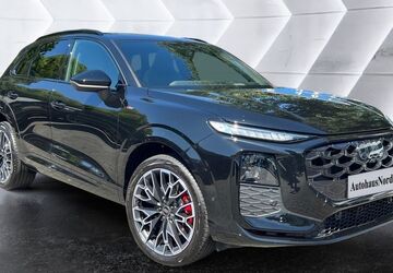 Audi Q3 13.641 km 54.900 &euro; Köln-Riehl 50735